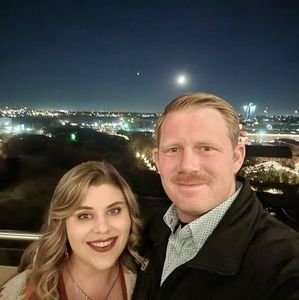 Meet your Posher, Warren